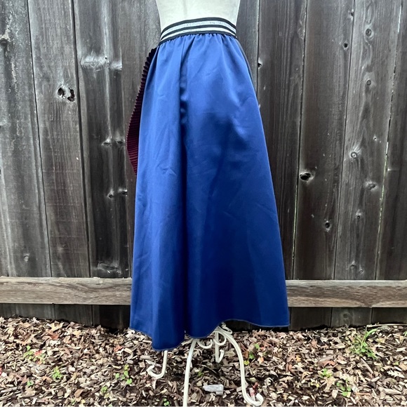 Stella Marina Collezione Skirt - Size Medium - Picture 10 of 13